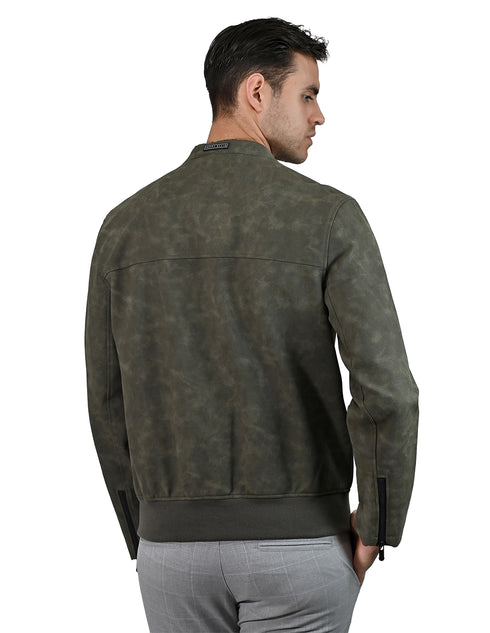 Chamarra para hombre, estilo Casual marca Perry Ellis en Color Verde Olivo.